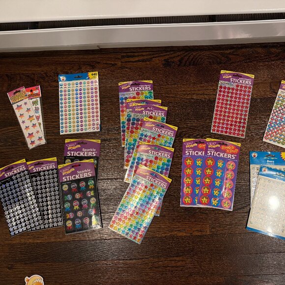 AMAZING LOT OF OVER 6500 CLASSROOM, HOMEWORK, AND/OR REWARD CHART STICKERS - Picture 1 of 2